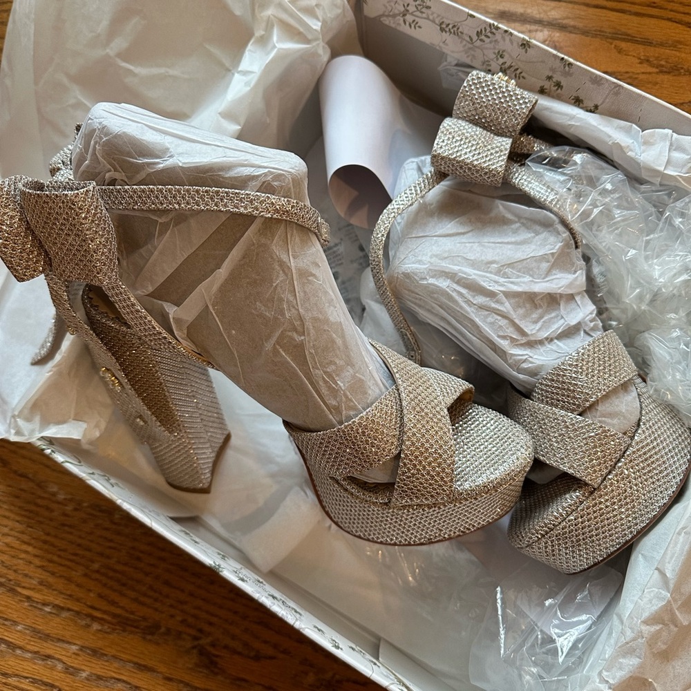Antonio Melani x Nicola Bathie Lila Bow Dress Sandals